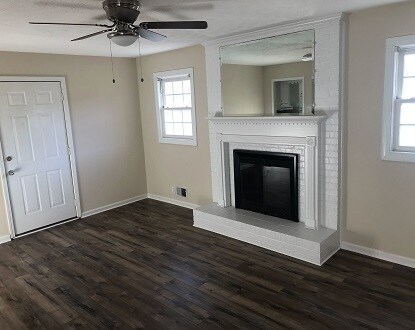 Building Photo - 531 Treadwell Rd