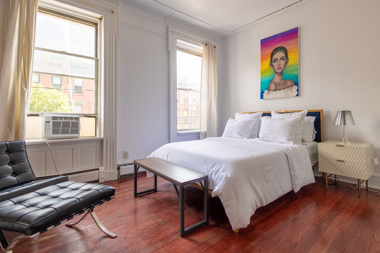 Photo - 218 York St (Jersey City, NJ)