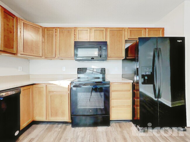 Building Photo - 11157 Fall Dr