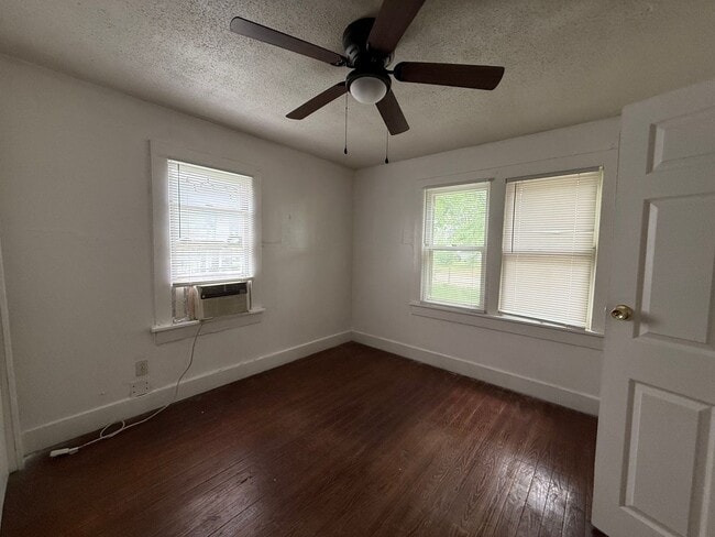 Building Photo - 1807 N Atlanta Ave