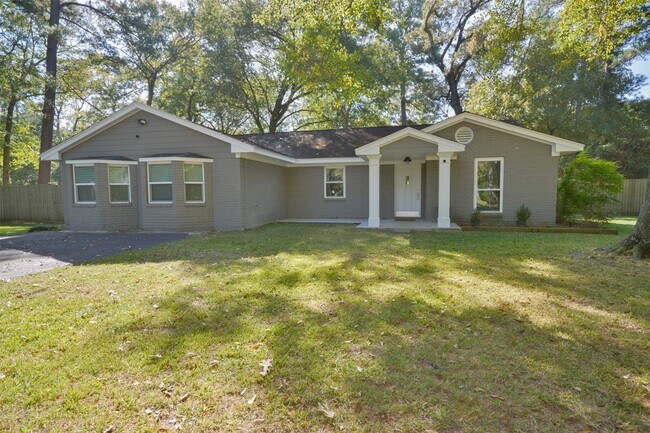 Foto del edificio - 1420 Sweet Gum Ln