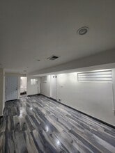 Building Photo - 309 Corbin Ave