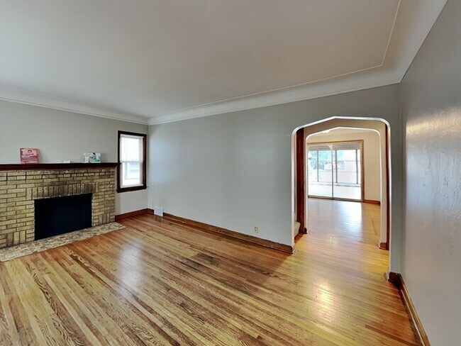 Foto del edificio - 3551 N Knox Ave