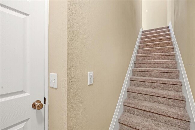 Foto del edificio - 7312 Black Walnut Way