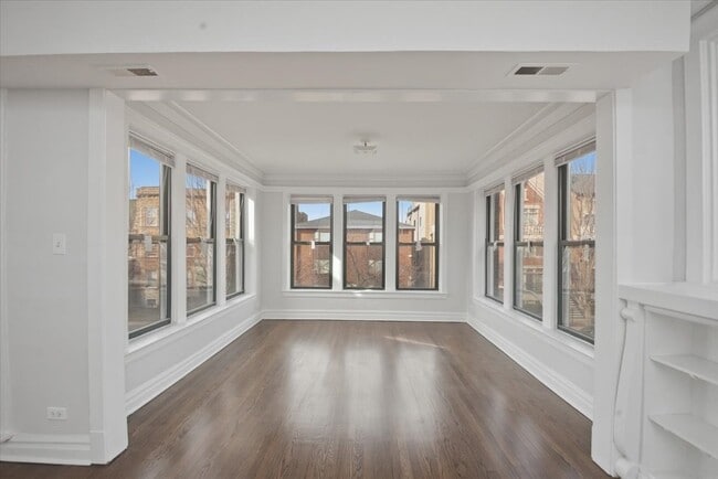 Building Photo - 6541 S Woodlawn Ave