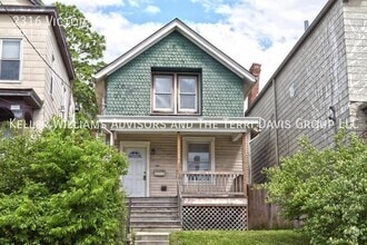Building Photo - 2316 Victor St
