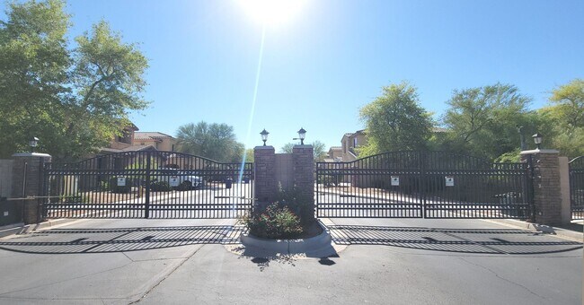 Foto del edificio - Chandler Luxury