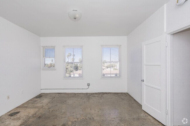 1HAB, 1BA - 526-643 ft² - The Dover