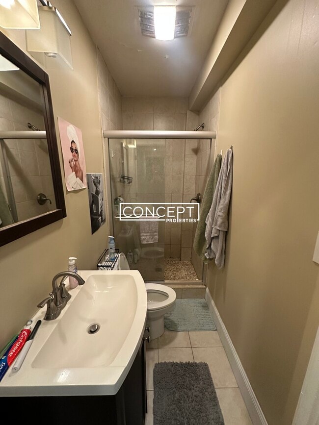 Building Photo - 44-A Hillside St. Unit 1