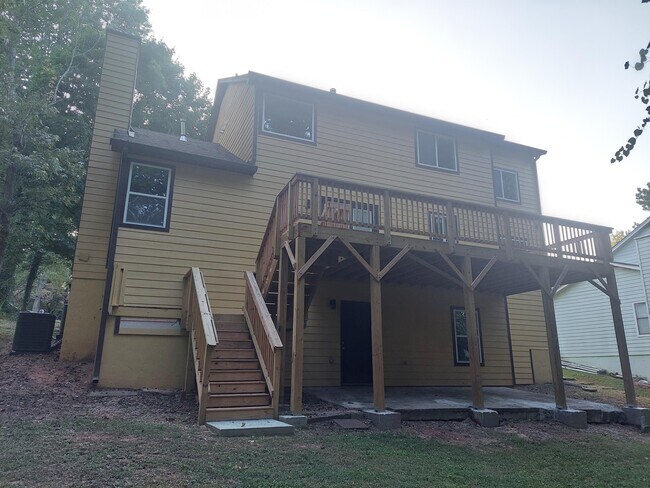 Foto del edificio - 924 Chapman Cir