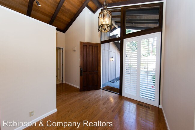 Foto del edificio - 4 br, 3.5 bath House - 131 Croydon Way