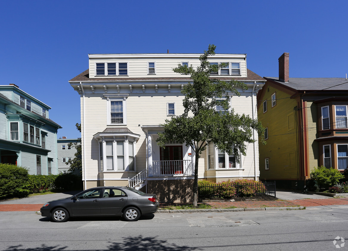 Building Photo - 291 Spring St