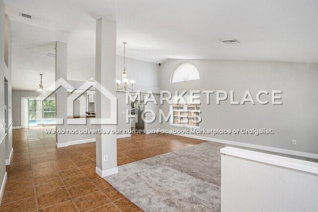 Foto del edificio - 12024 Steppingstone Blvd