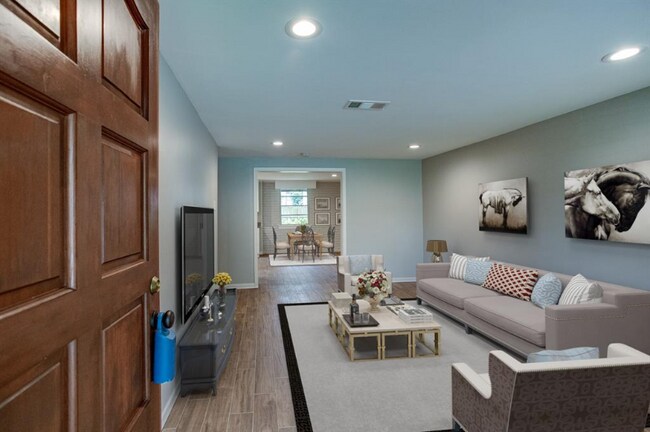 Foto del edificio - 8939 Altamont Dr