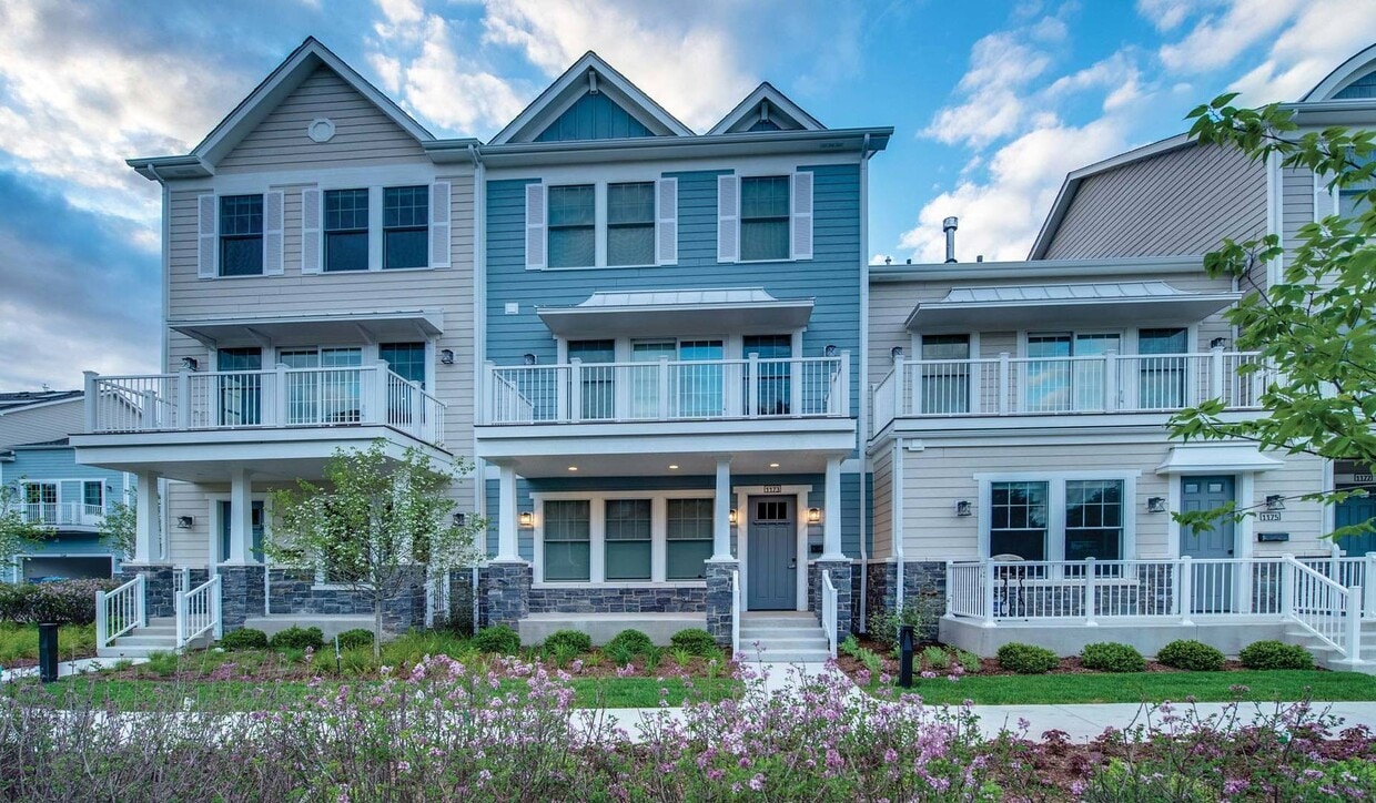 1134 S Eldridge Ln, Elmhurst, IL 60126 Townhome Rentals in Elmhurst