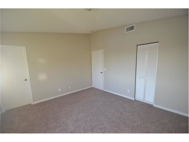 Building Photo - 9430 E Plum Harbor Way