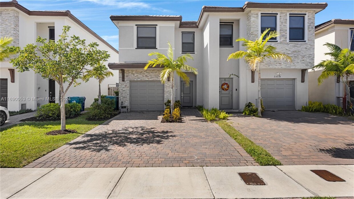 Foto principal - 25246 SW 107th Ct