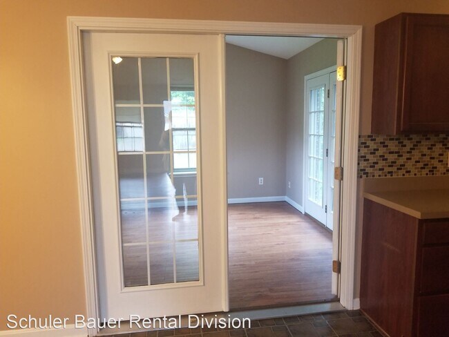 Building Photo - 3 br, 2 bath House - 6611 Dovir Woods Dr.