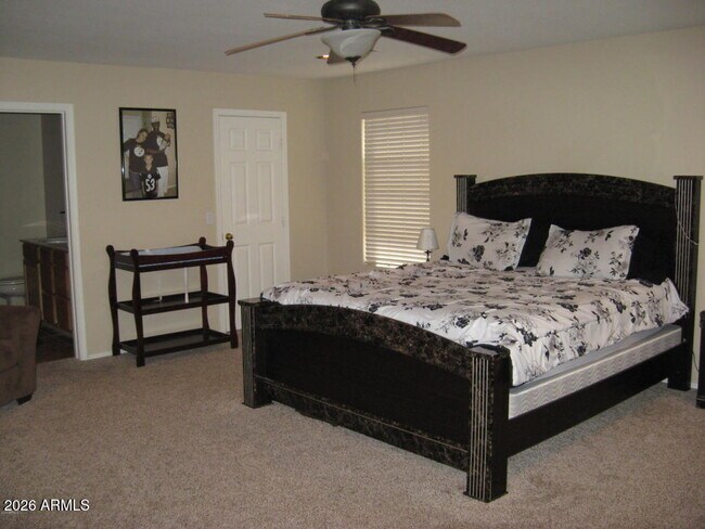 Foto del edificio - 2161 E 35th Ave