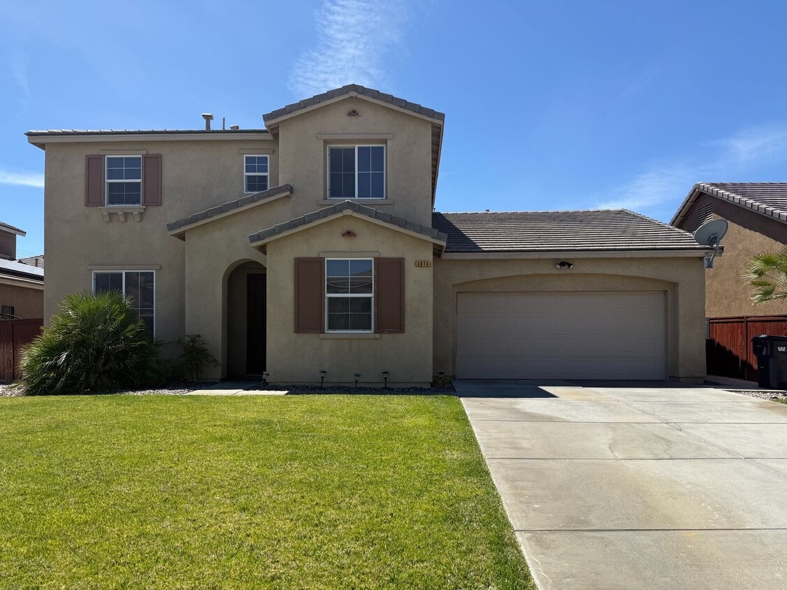 Primary Photo - West Rosamond 5 bedroom