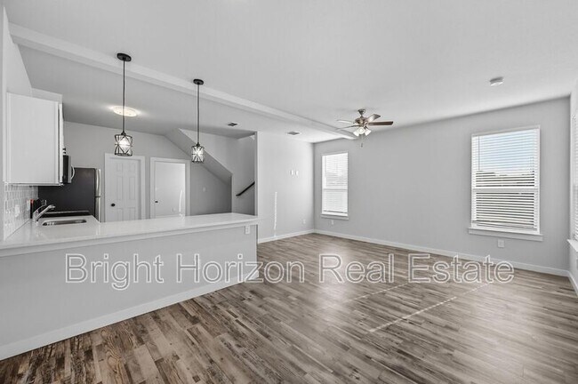 Foto del edificio - 3413 Valley Vista Dr