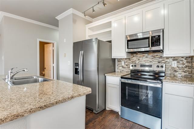 Building Photo - 2366 Southcourt Cir
