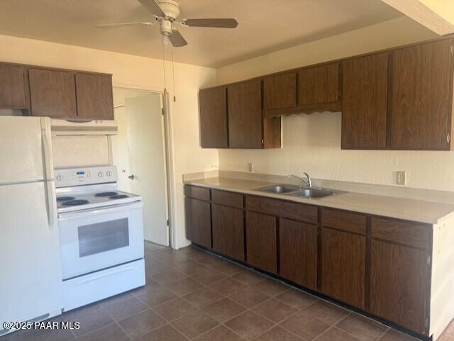 Foto del edificio - 6330 E Copper Hill Dr