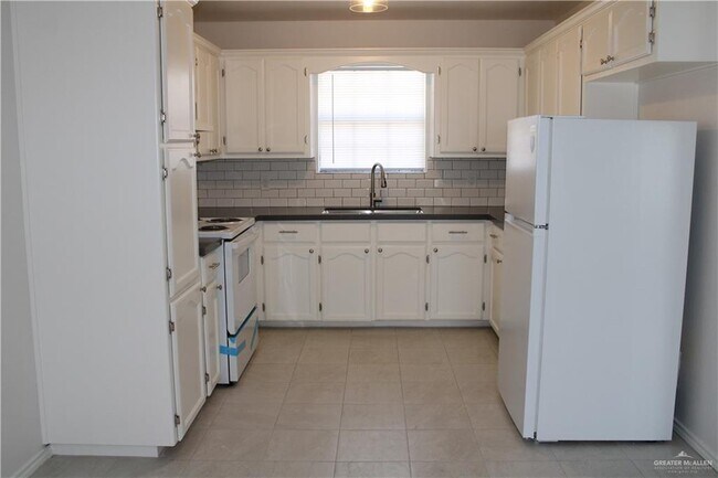 Foto del edificio - 9 Pine St