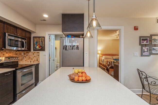 Foto del edificio - 304 Q St NW