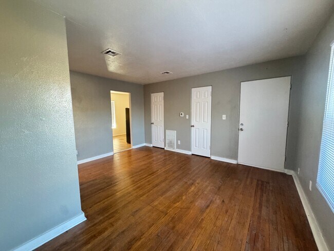 Foto del edificio - 2030 NW 25th St