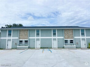 Building Photo - 16060 Dublin Cir