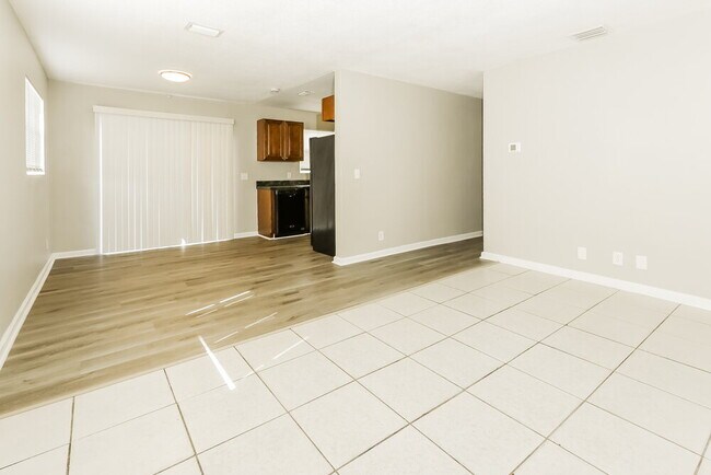 Foto del edificio - 513 SW 10th St