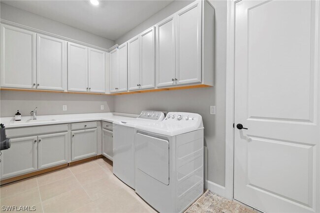 Building Photo - 17480 Aquila Ct