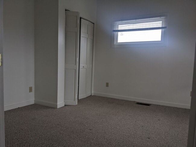 Foto del edificio - 802 Cottage St