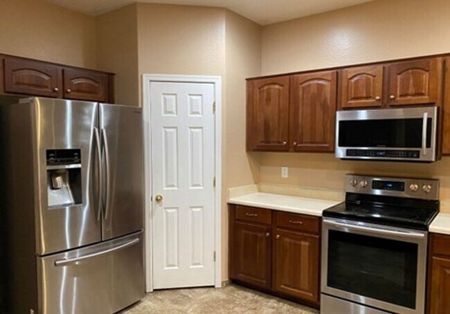 Foto del edificio - 3 Bedroom, 2 Bath, SECTION 8 ACCEPTED!