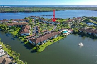 Building Photo - 6102 SE Landing Way