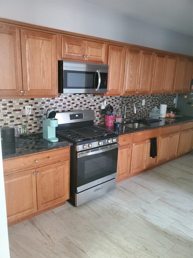 Foto principal - 124 Mill Rd