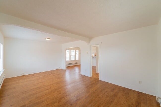 Building Photo - Charming 4bd/2ba Tacoma House for Rent!