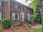 Foto principal - 2 Bedroom 3.5 Bathroom Town home located i...
