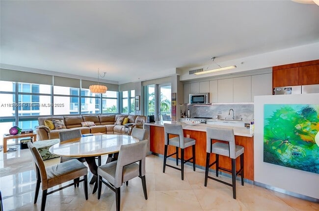 Foto del edificio - 3131 NE 188th St