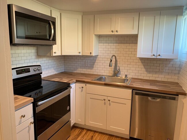 Foto del edificio - Newly remodeled 1bedroom