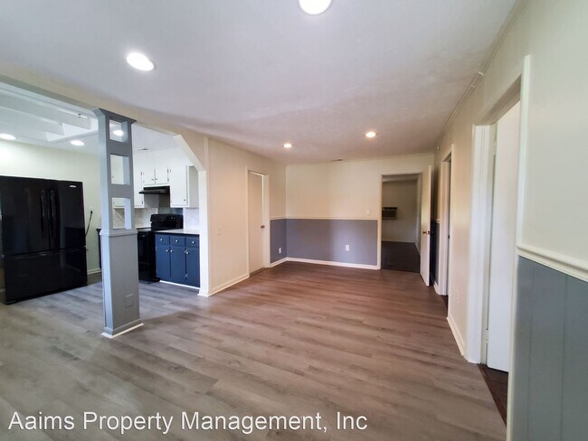 Foto del edificio - 3 br, 1 bath House - 716  Eva Circle