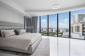 Foto del edificio - 3 br, 4.5 bath Condo - 18555 Collins Avenue