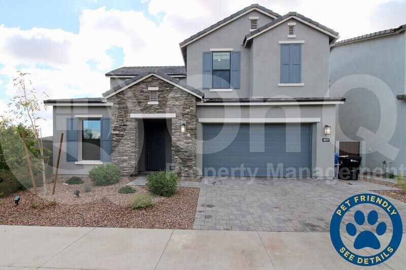 Primary Photo - 4879 E Paddock Pl