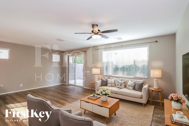 Foto del edificio - 5115 E Greenway St