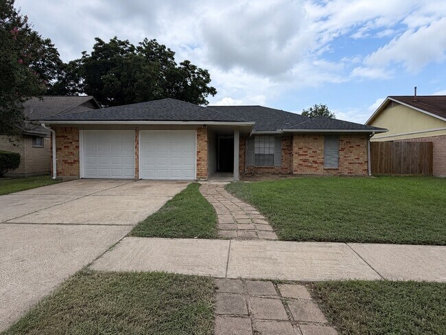 Building Photo - 8119 Knightwood Forest Dr