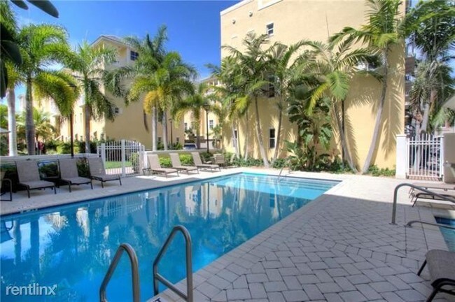 Foto del edificio - 2318 Vintage Dr