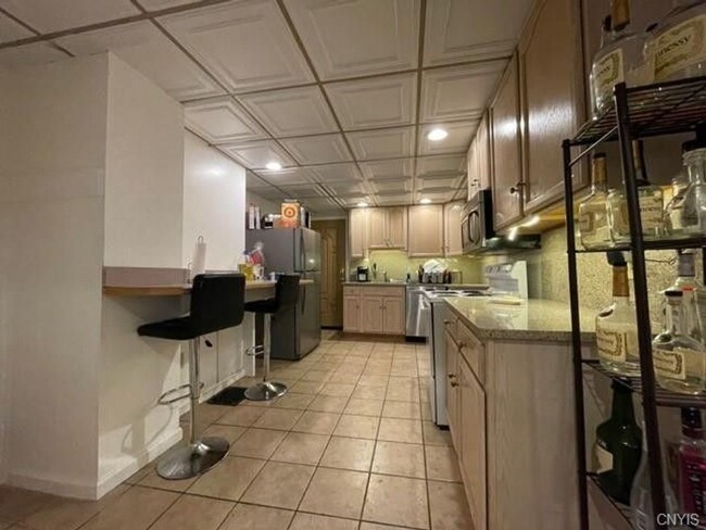 Foto del edificio - 121-123-123 Tompkins St