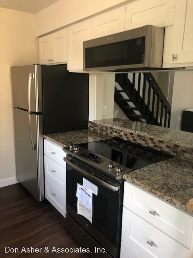 Building Photo - 2 br, 2 bath House - 4738 Chevy Place   #165
