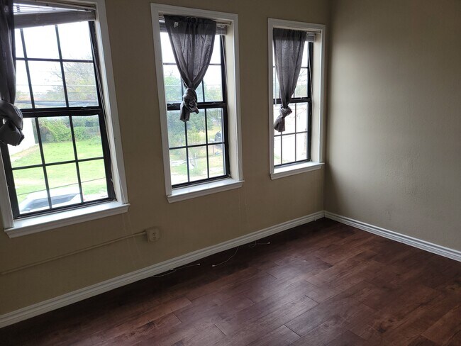 Foto del edificio - Harlandale